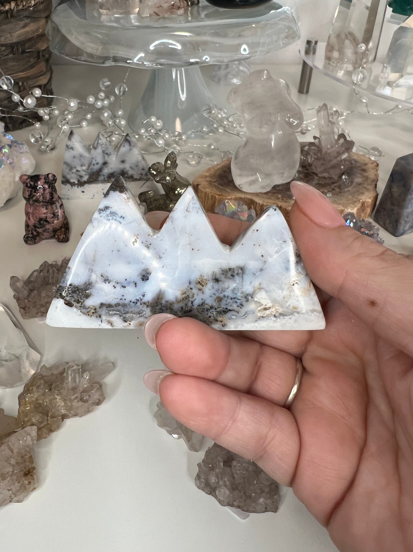 Dendritic Agate Mountain's
