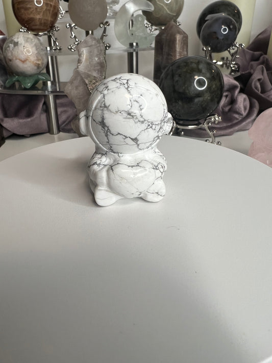 Howlite Astronaut